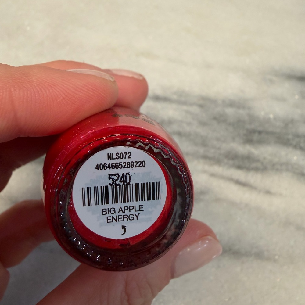 OPI Red & Pink Nail Lacquer Duo Big Apple Energy and Hawaiian Orchid - Picture 2 of 6